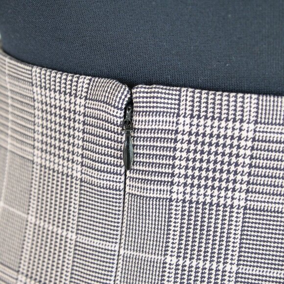 Aritzia Sunday Best Plaid Mini Skirt Sz 8 - Picture 6 of 7